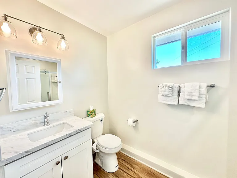 9431 W Lilac Rd — Photo 17