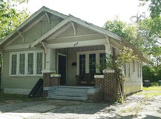 207 Greenwood St, Houston, TX 77011