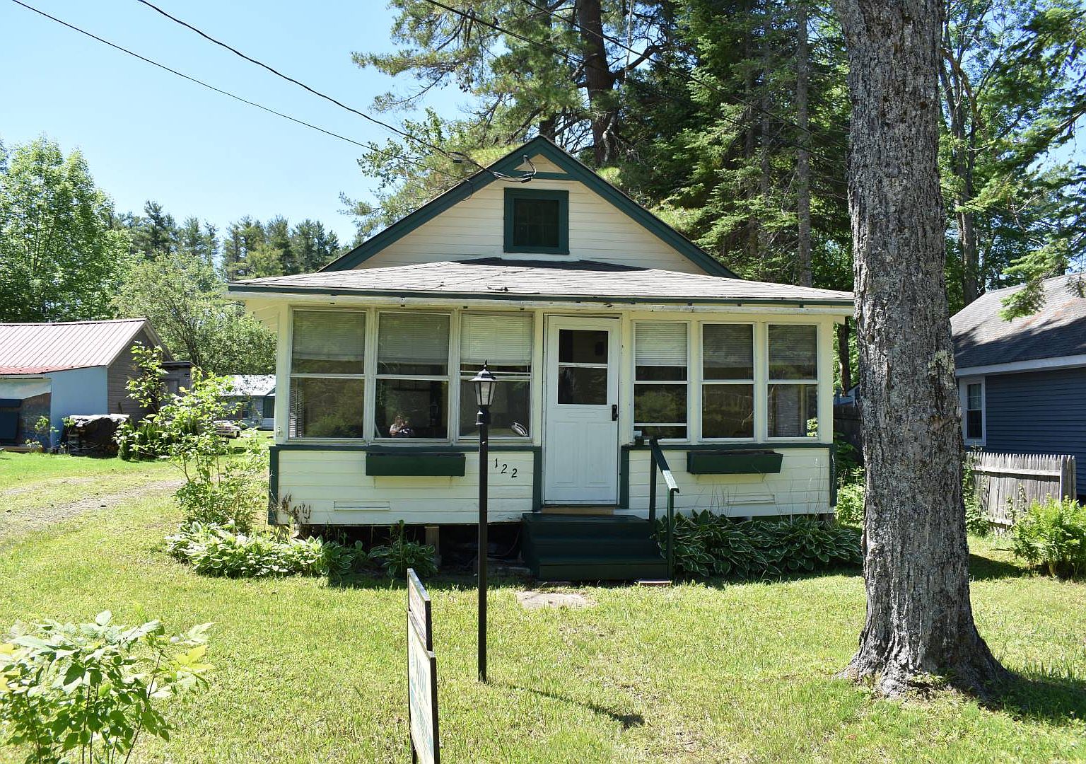 122 Lakeview Ave Caroga Lake Ny 12032 Mls 11003864 Zillow