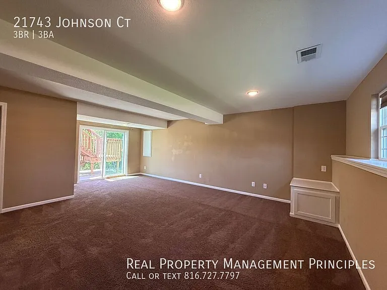 21743 Johnson Ct — Photo 19