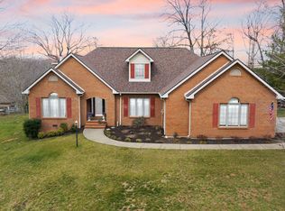 512 Water Cliff Dr, Somerset, KY 42503