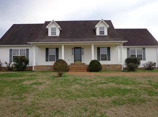 2744 Greens Mill Rd, Columbia, TN 38401