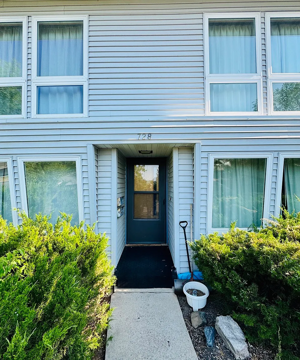 2 bed, 870 sqft, $1,150 — Photo 2