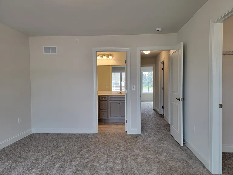 101 Magnolia Dr — Photo 9