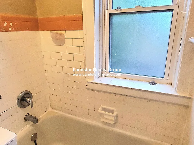 1920 W Morse Ave #2N — Photo 11