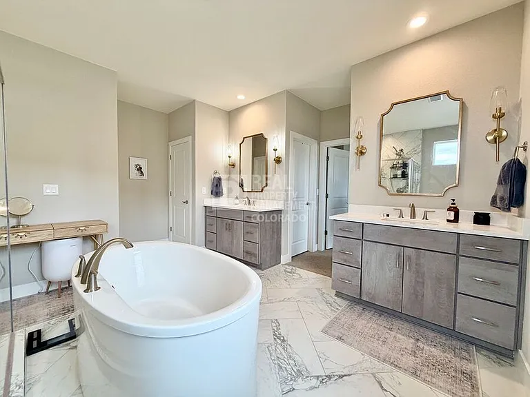 978 Brotherton Point — Photo 15