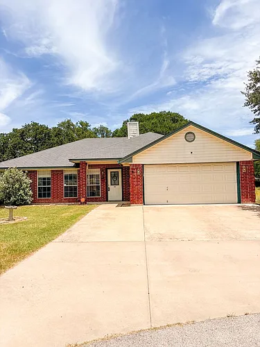 6 Bay Ct Photo 1