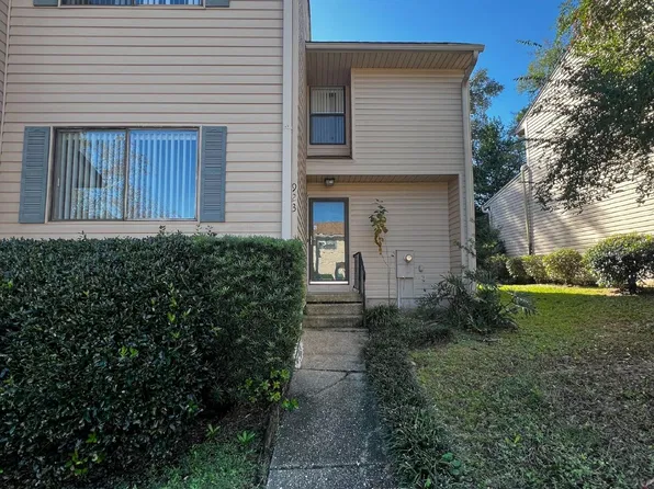 923 Brookside Pl, Pensacola, FL 32503