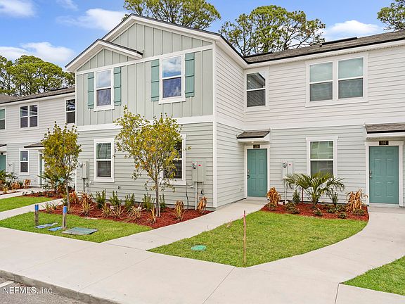 2nd image of 135 Palmetto Ridge Rd