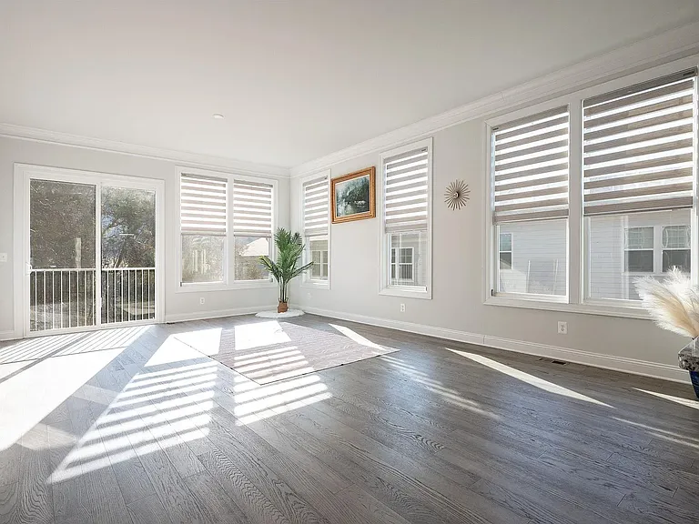 3435 Montague St — Photo 7