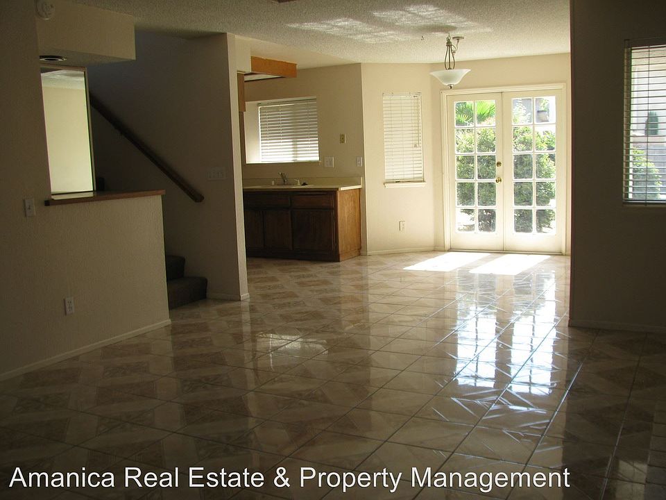 1st image of 13696 Black Elm Ct
