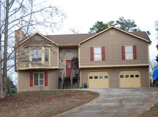 6619 Gi Gi Dr, Flowery Branch, GA 30542