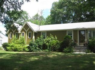 222 Thatcher St, Brockton, MA 02302