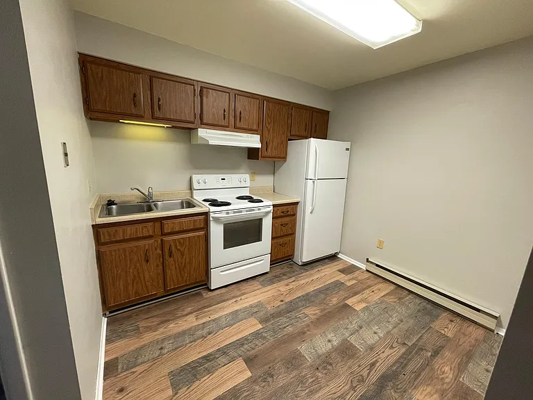 2344 Glenheath Dr — Photo 13