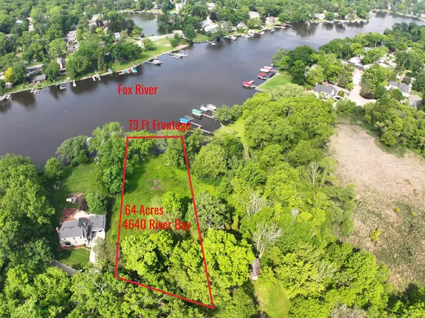 4460 North RIVER BAY ROAD, Waterford, WI 53185