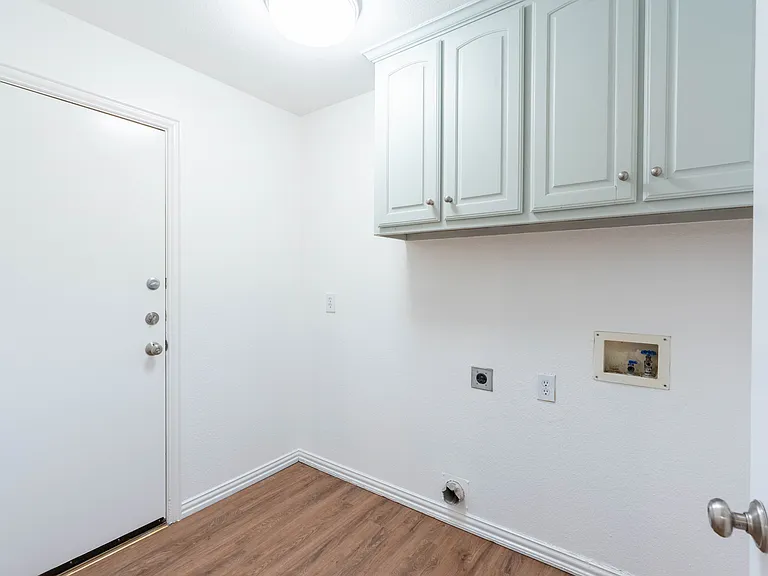 3731 Charter Dr — Photo 12