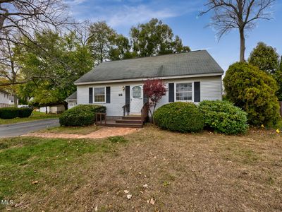 28 Red Fox Drive, Albany, NY, 12205