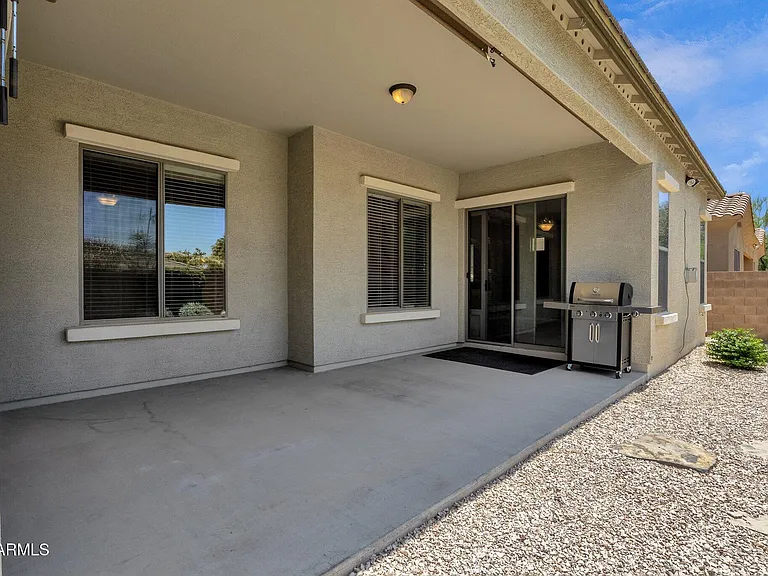 2403 E Robb Ln — Photo 35