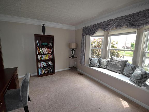 5th image of 5922 Tetlin Field Dr