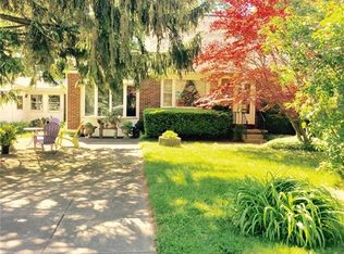 5658 East Ln, Lake View, NY 14085