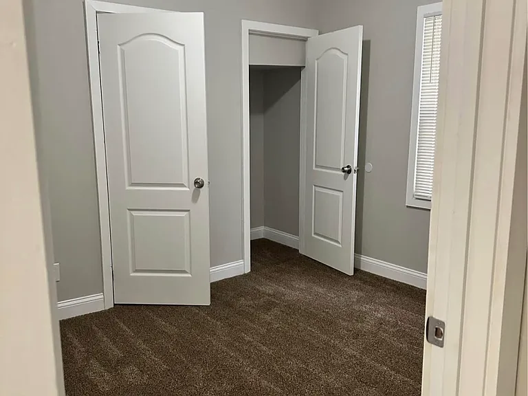 5553 Pacific Ave — Photo 4
