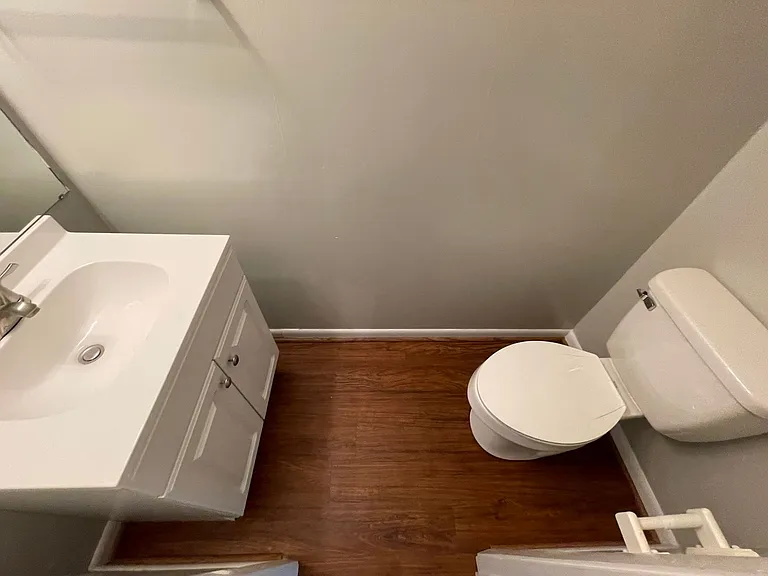 220 Candlebrook Dr — Photo 9