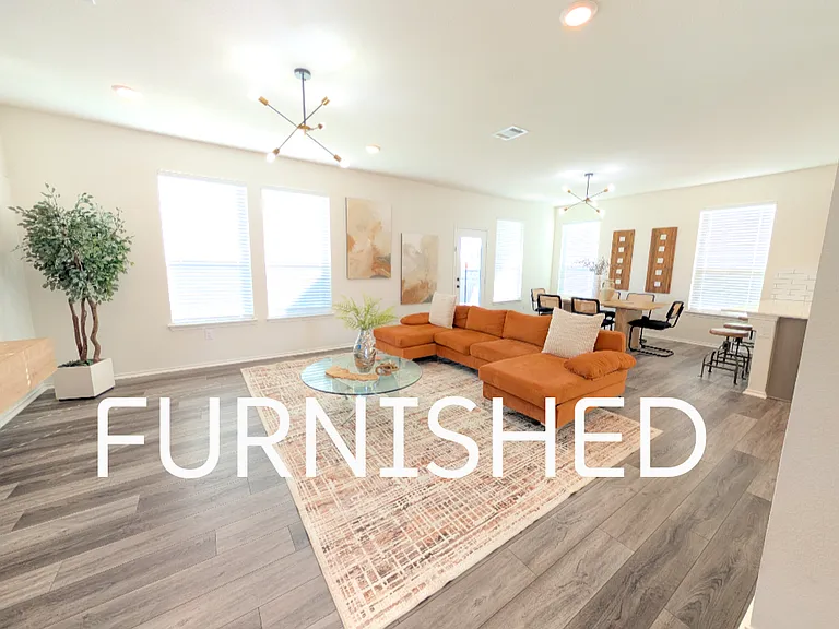 6213 Albany Sleigh Dr — Photo 1