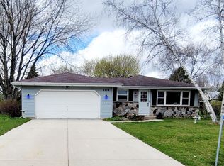 3716 N 45th St, Sheboygan, WI 53083