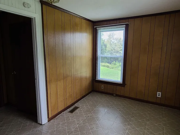 2920 Richmond St — Photo 11