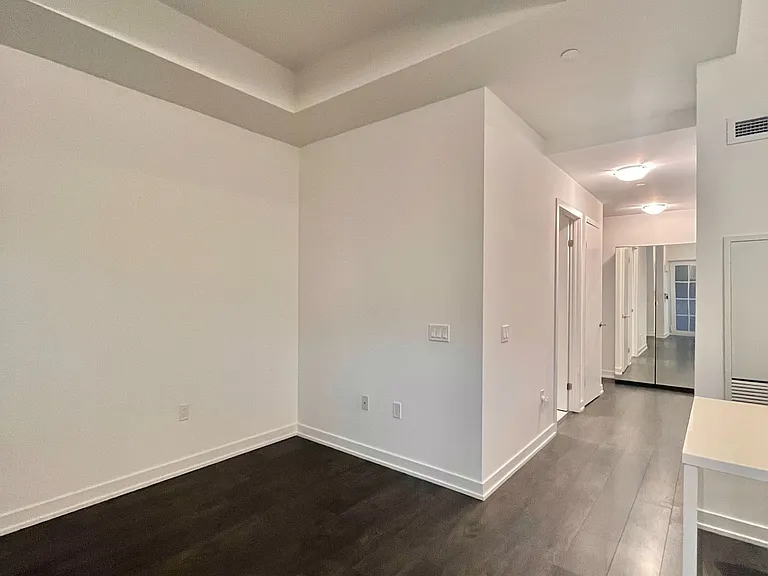 38 Iannuzzi St #116 — Photo 4