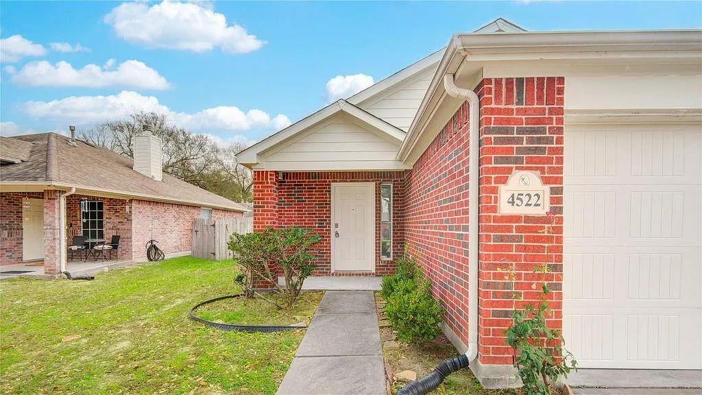 3 bed, 2.0 bath, 1540 sqft, $1,675 — Photo 4