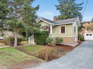 11243 Phinney Ave N, Seattle, WA 98133