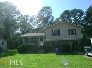 4287 Ridgetop Dr, Ellenwood, GA 30294
