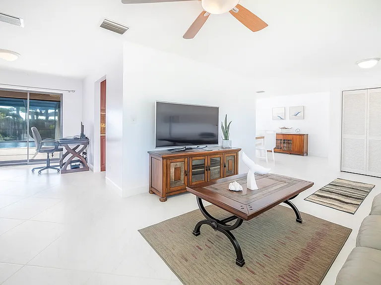 6503 Senegal Palm Way — Photo 35