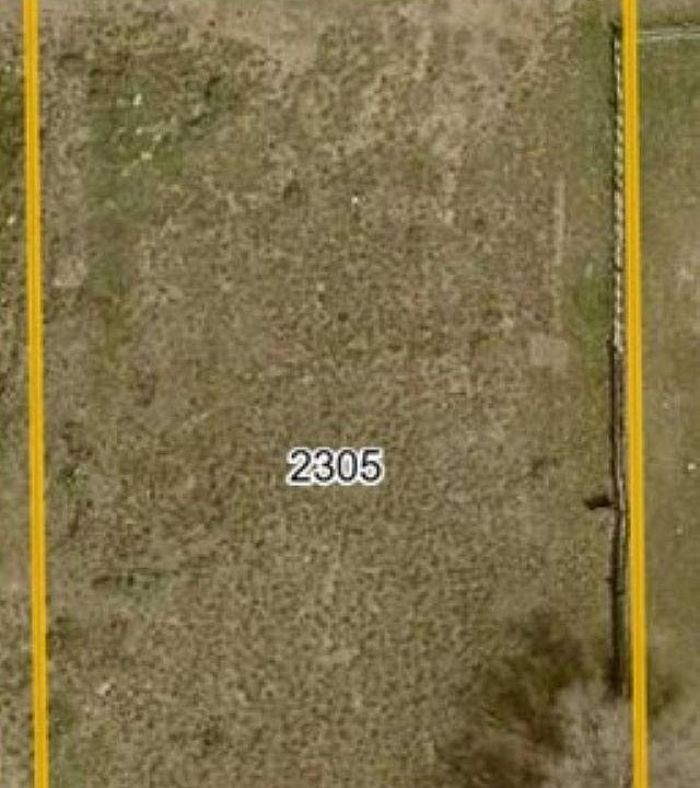 1st image of 2305 2nd St