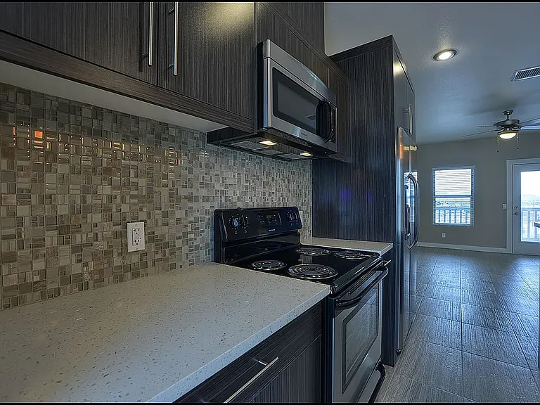 Moderno Village Apartments and Town Homes — Photo 60