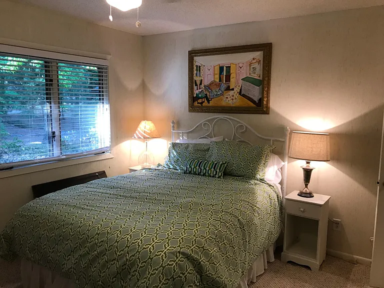 230 Cedar Pl — Photo 21
