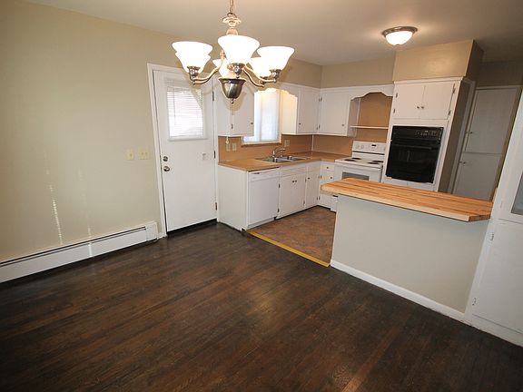 5th image of 166-168 Highfield Dr