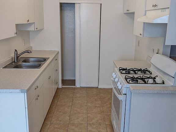 3rd image of 3300 W Orange Ave APT 1