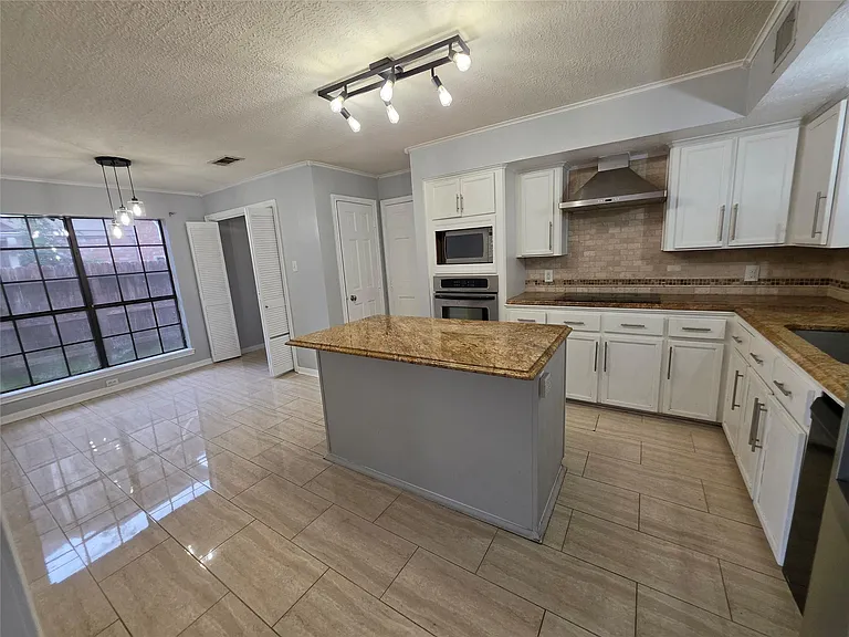 19507 Oak Station Dr — Photo 17