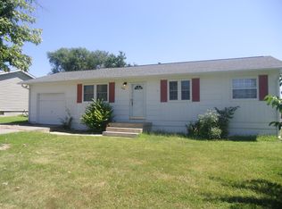 1509 Hale Dr, Junction City, KS 66441
