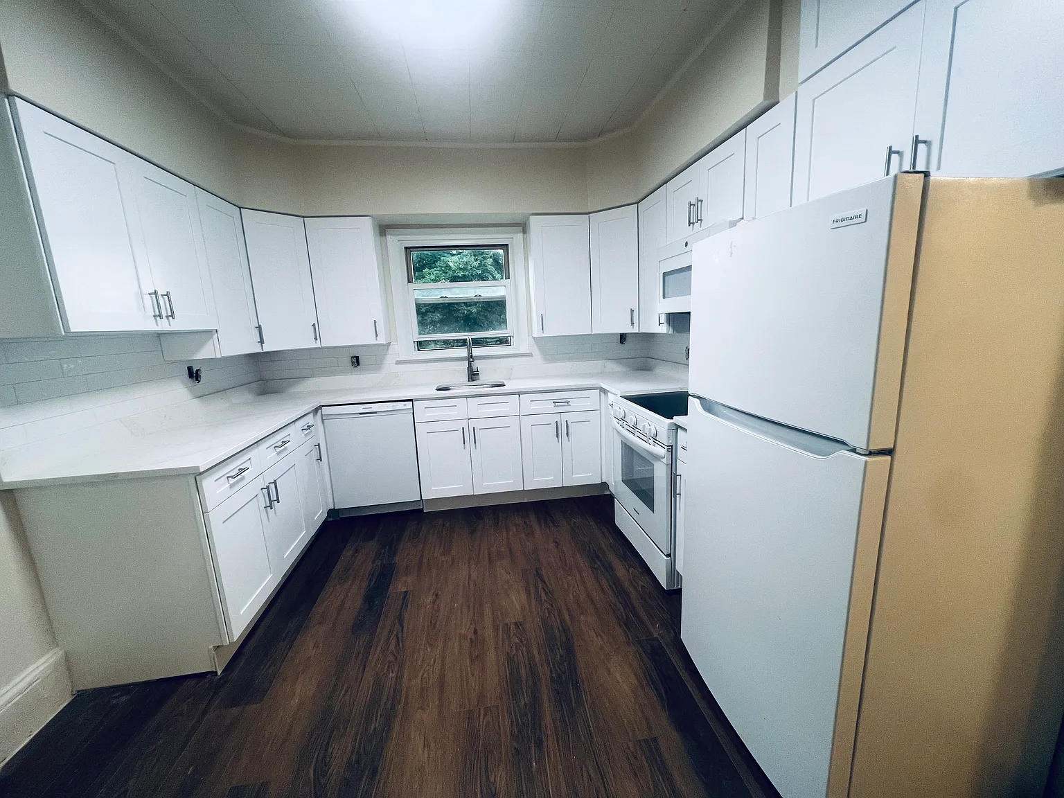 233 Water St — Photo 3