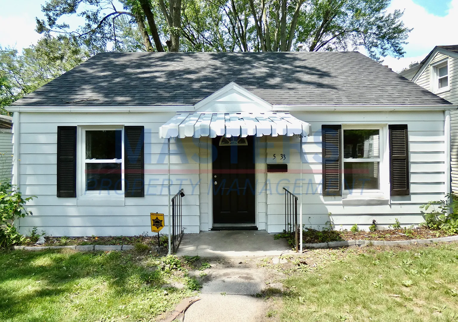 Charming Home with Spacious Backyard in Toledo! — Photo 1