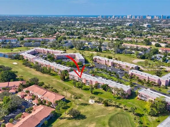 225 Turtle Lake CT #310, NAPLES, FL 34105