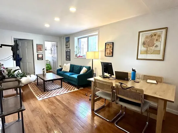 79 Avenue A APT 2D, New York, NY 10009