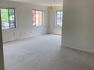2220 N Columbus St APT 3, Arlington, VA 22207