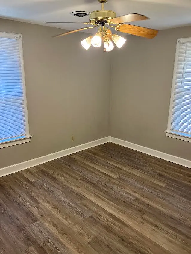 2 bed, $1,150 — Photo 3