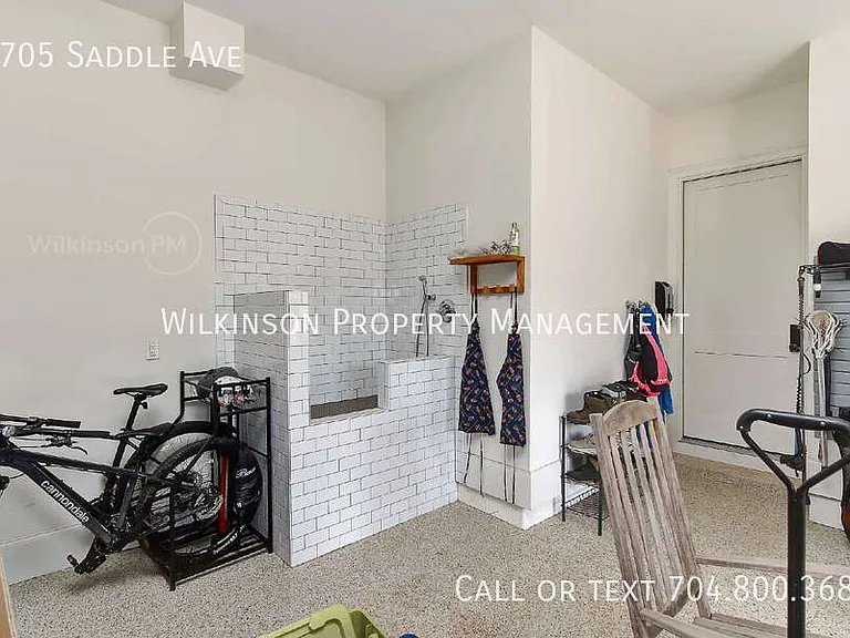 9705 Saddle Ave — Photo 77