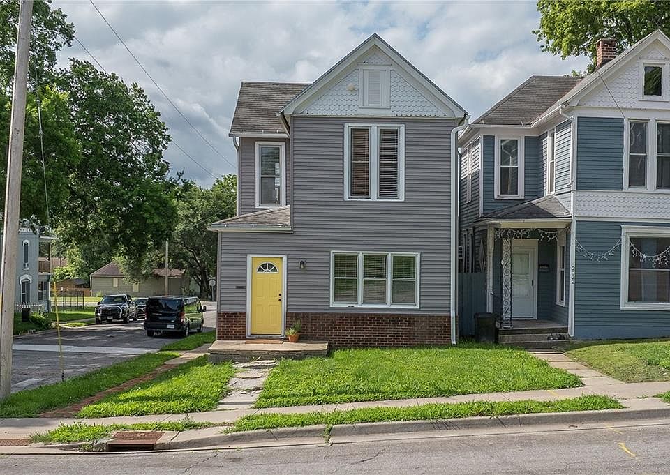 1st image of 2024 Jules St