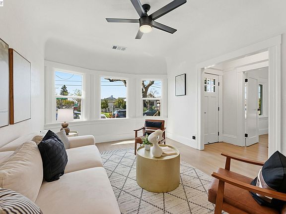 5th image of 1834 8th St